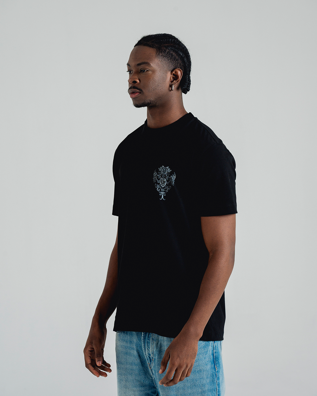Camiseta Arabesco Negra