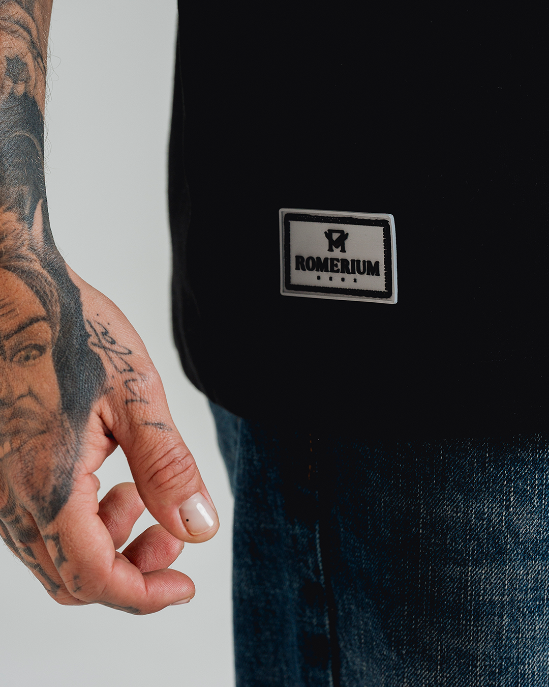 Camiseta Watercolor Negra
