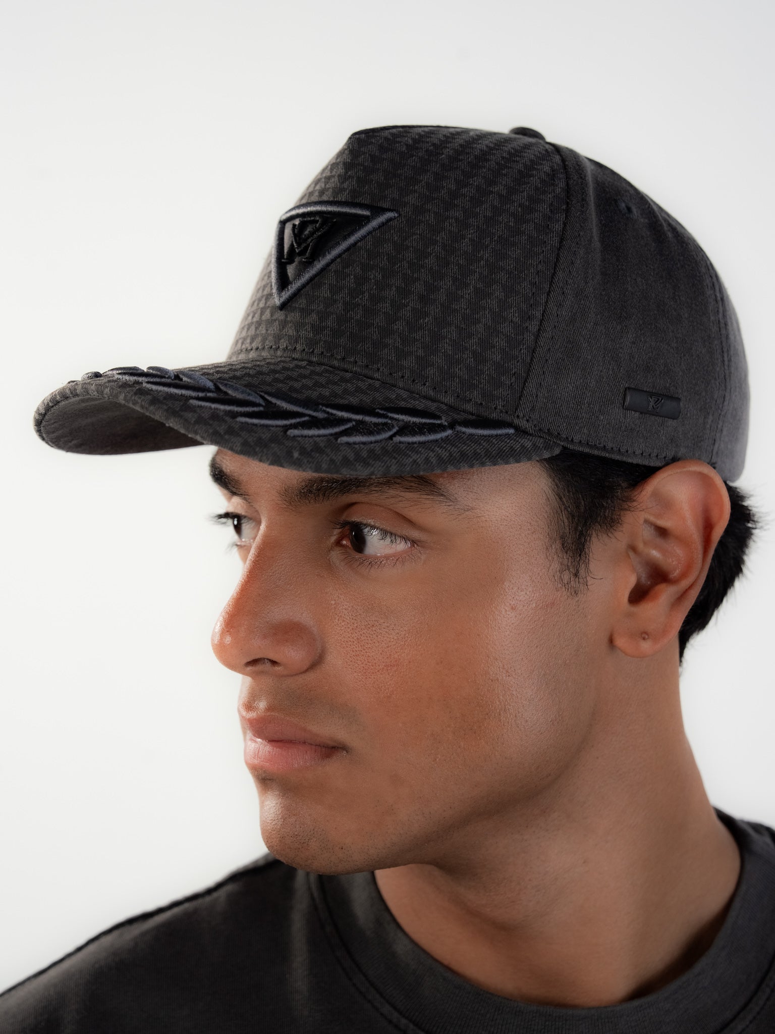 GORRA TRINITY