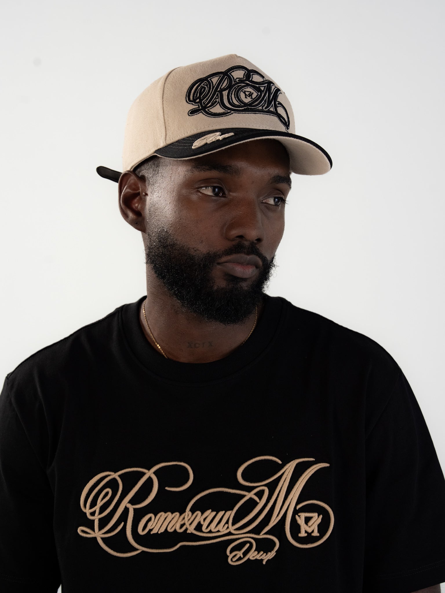 CAMISETA SIGNATURE