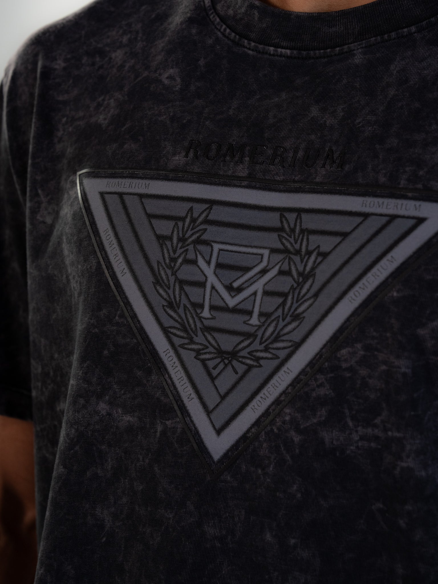 CAMISETA TRINITY