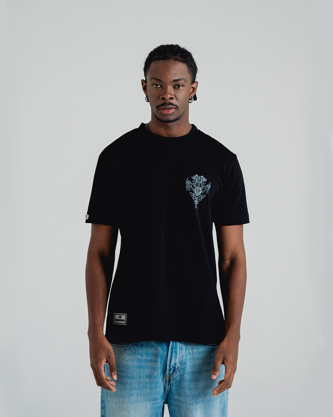 Camiseta Arabesco Negra