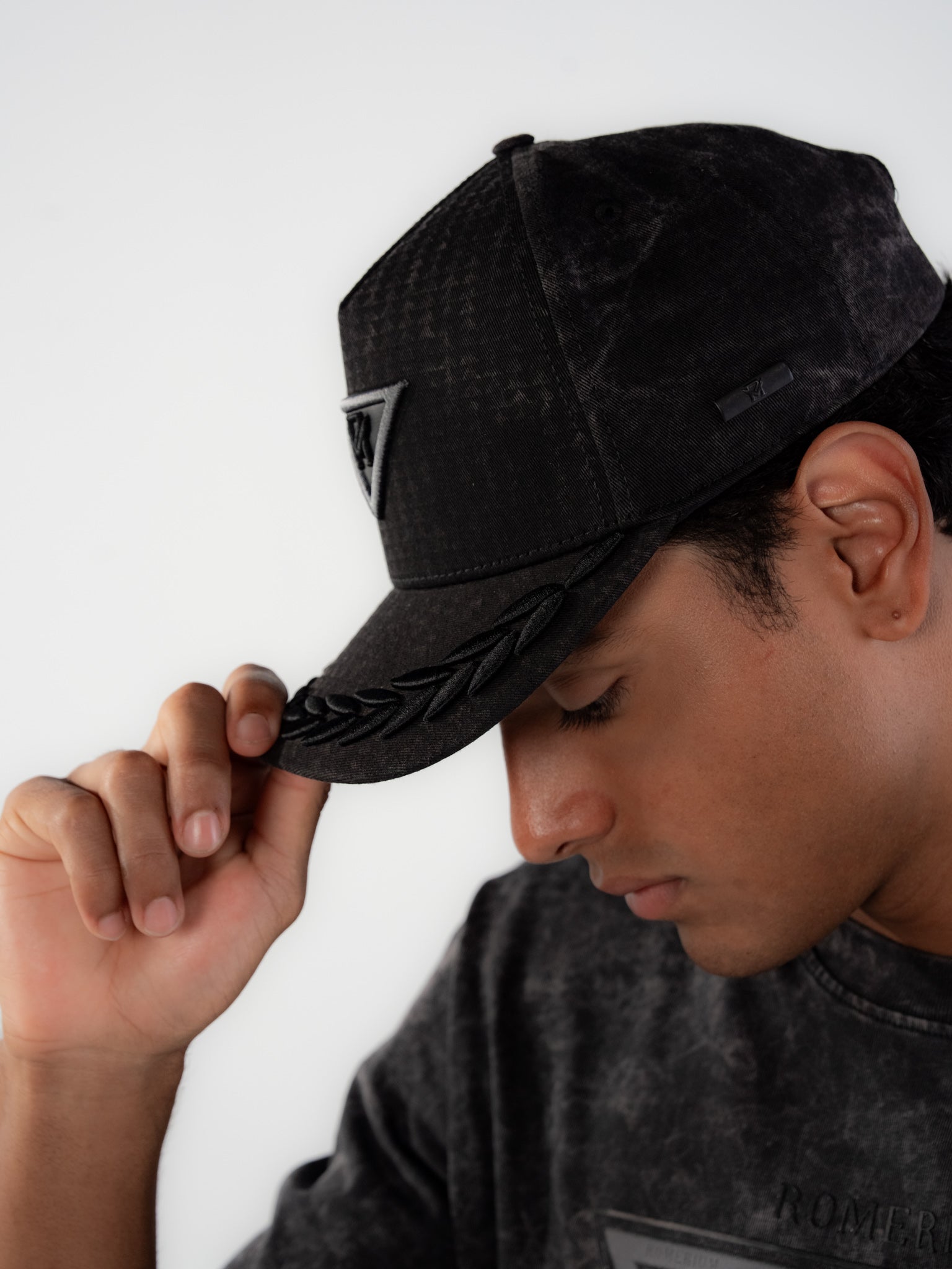 GORRA TRINITY